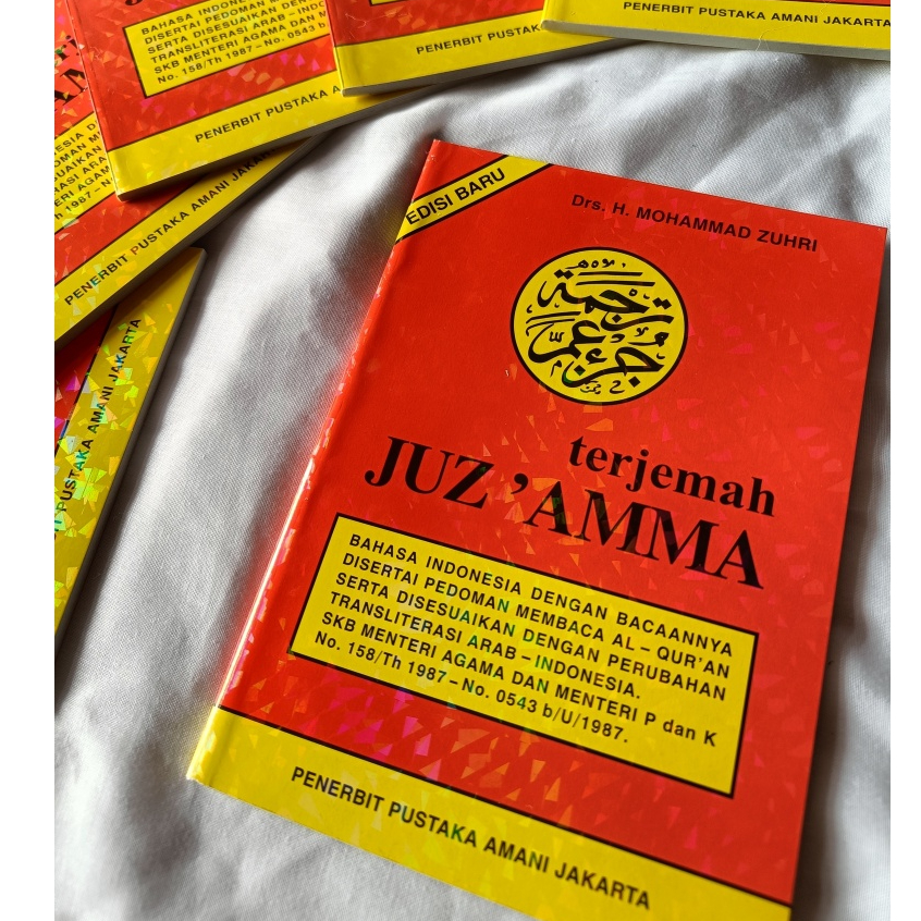 Juz Amma A5 Merah - Terjemah Lengkap, Kertas CD, Kaidah Tajwid, Dilengkapi Doa-doa & Asmaul Husna, W