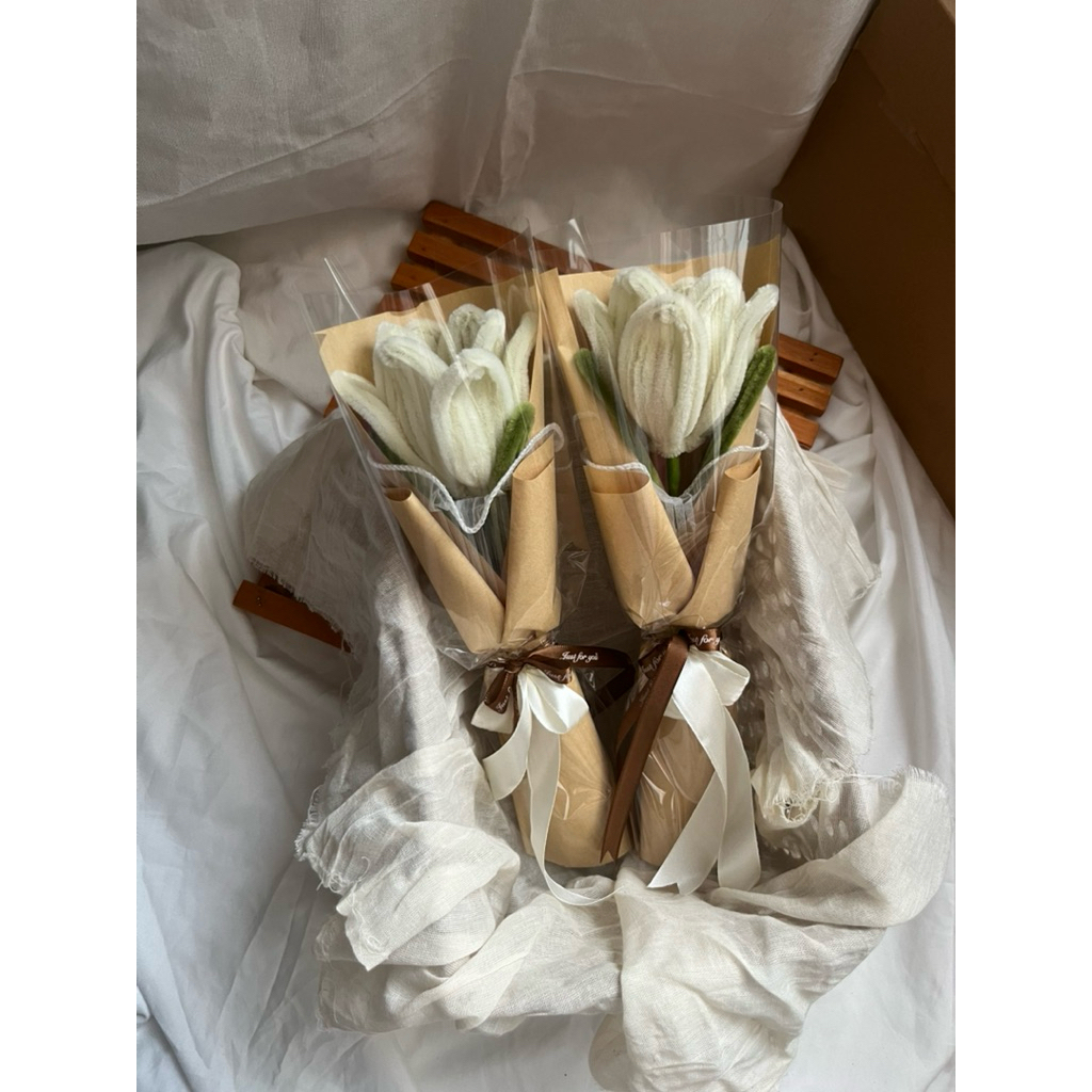 [Sajangkah Better Life] Silia Bouquet | Buket Tulip Mekar | Buket Bunga Kawat Bulu | Hadiah |