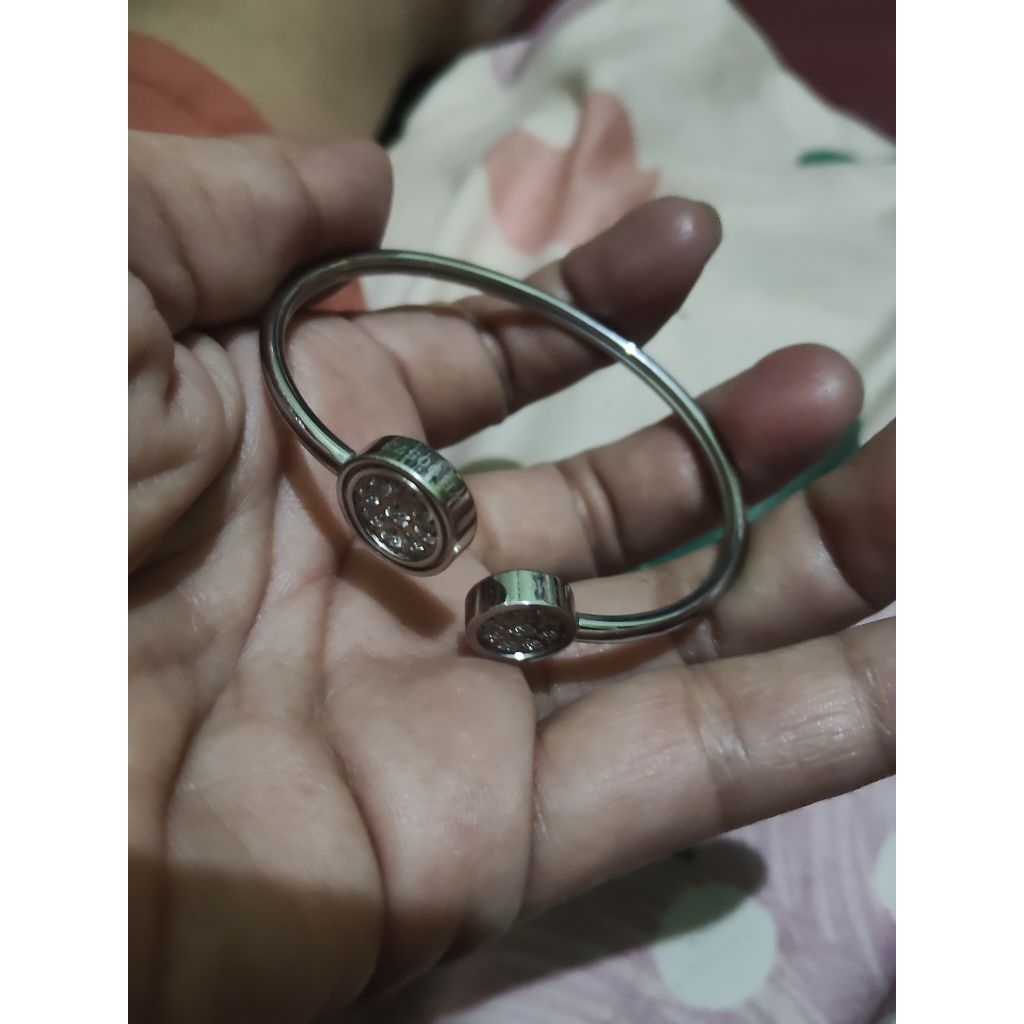 Gelang silver size m original mci second tanpa box mulus