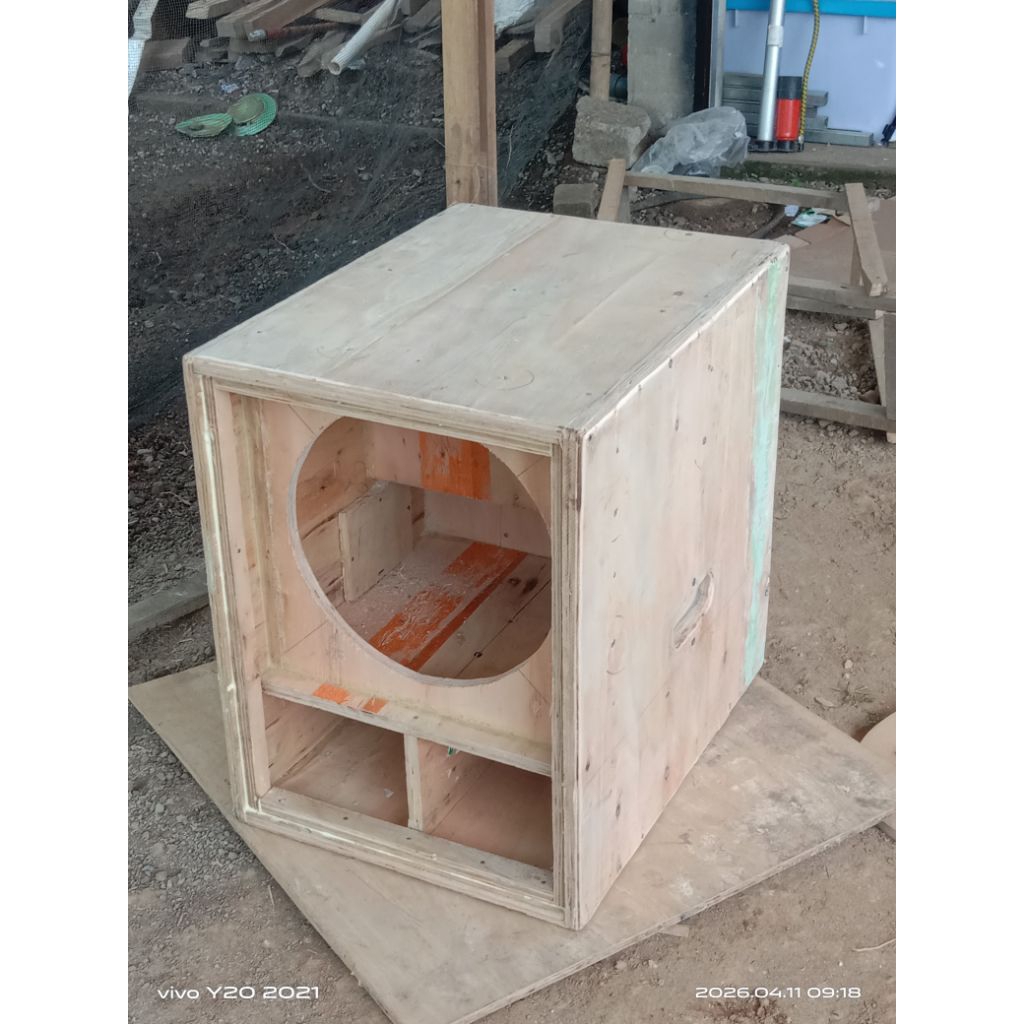 BOX SPEAKER MINI SCOOP 12INCH BAHAN 15MM PALET PADAT  BERKUALITAS