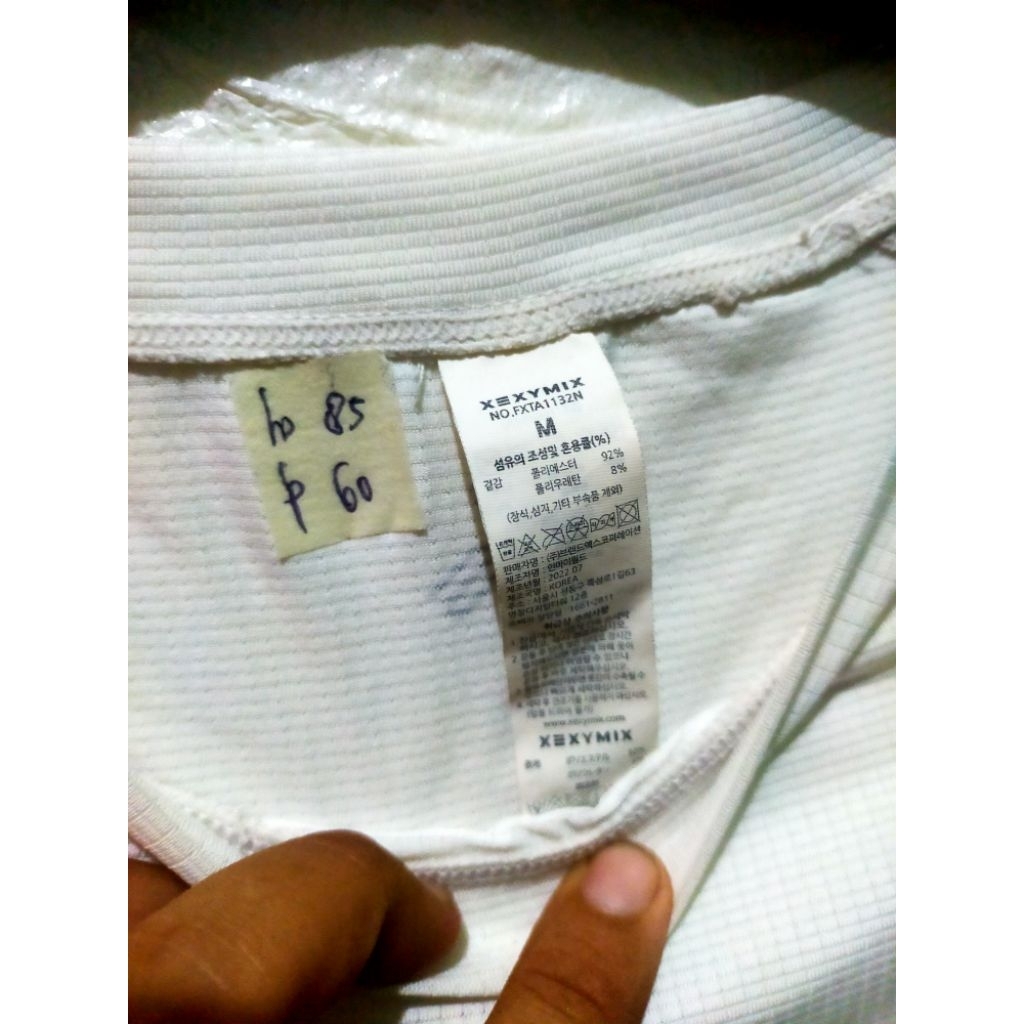 kaos olahraga wanita XEXIMIX size S