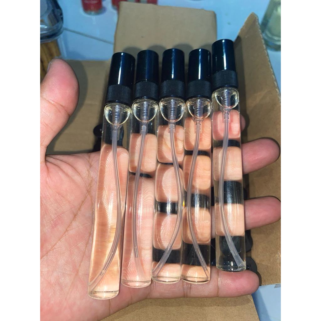 parfum refill 10ml misteri box (tidak bisa pilih aroma) dijamin wangi tahan lama