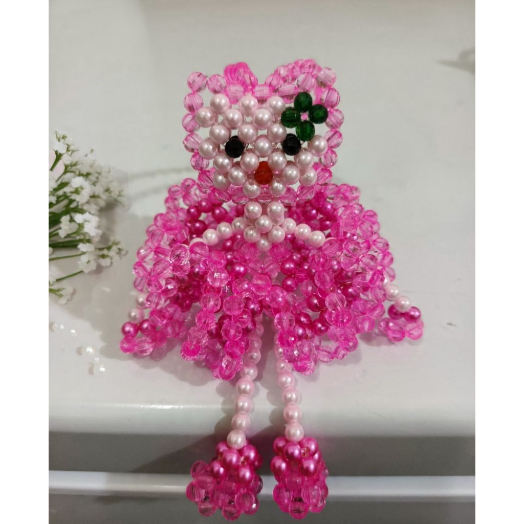 Boneka Manik Pink Hello kitty Handmade Gantungan Tas / Gantungan Kunci