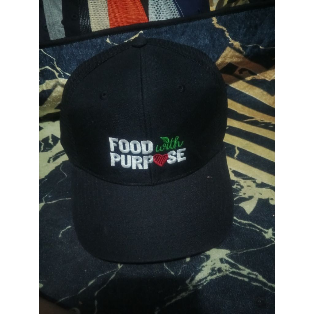 topi food