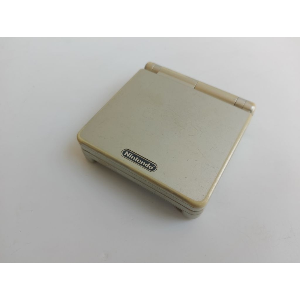Nintendo Gameboy Advance SP 101