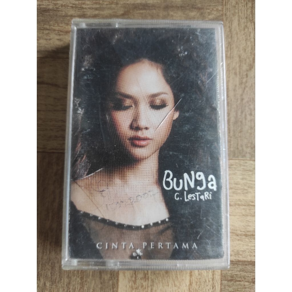 kaset pita BUNGA CITRA LESTARI "cinta perrtama"