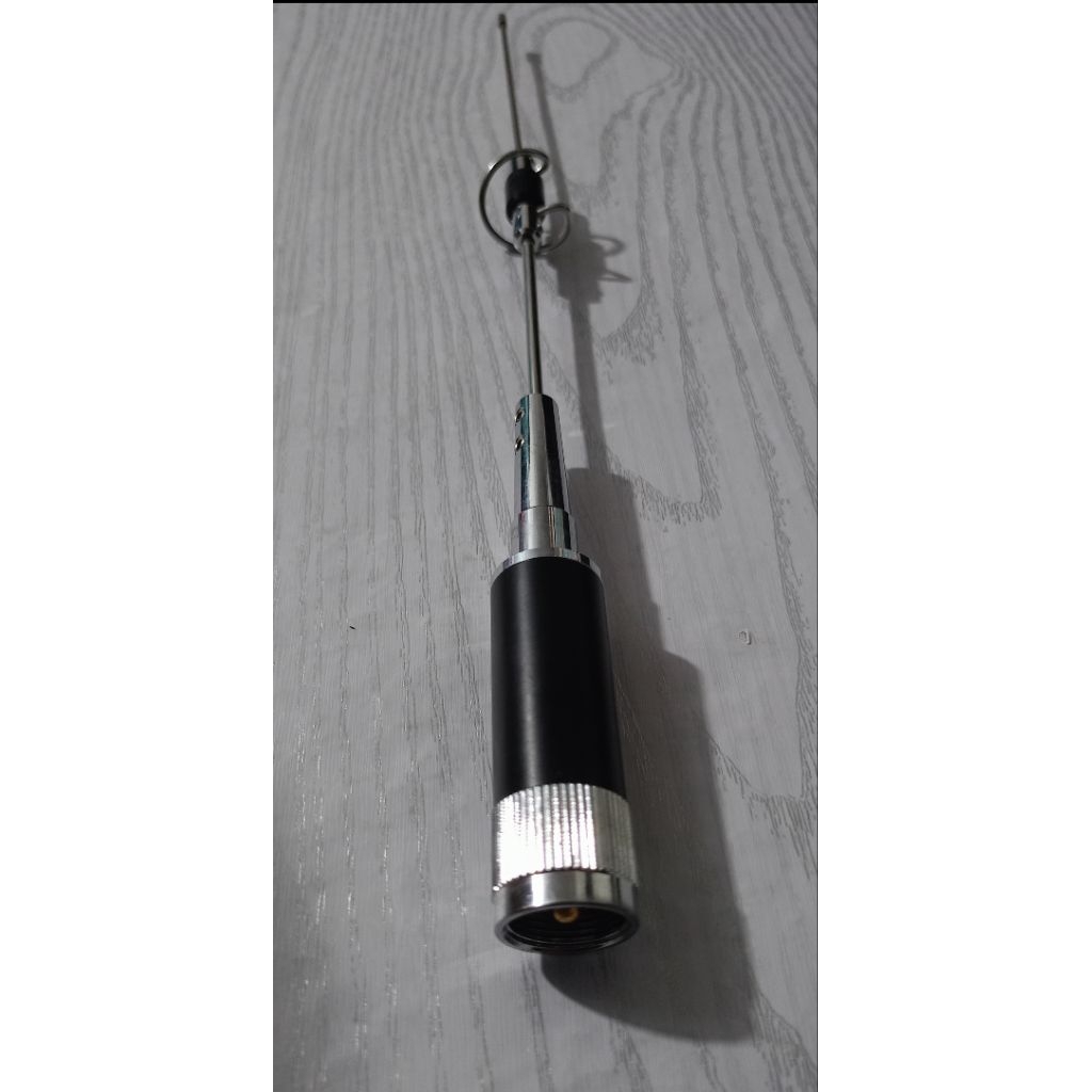 Antena mobil CR 77 Radio RIG dual band VHF UHF pendek .