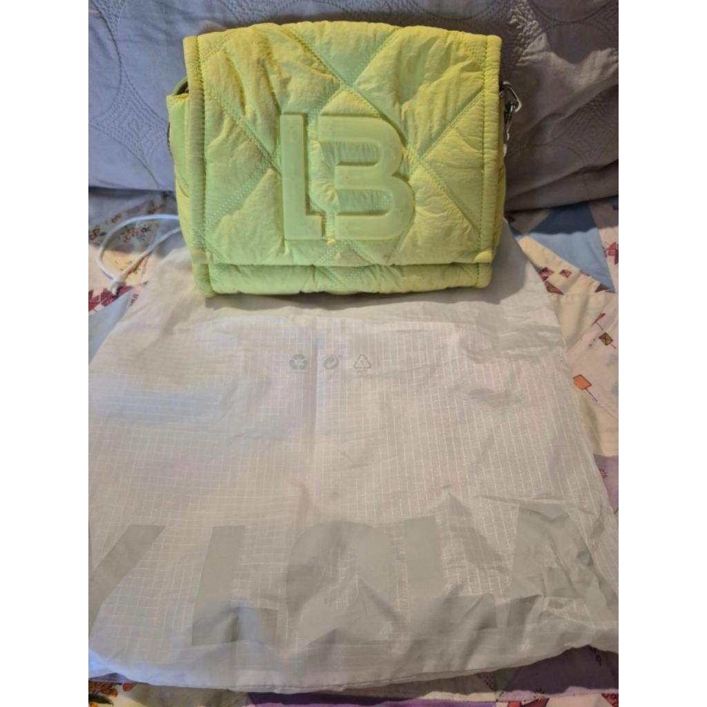 PRELOVED BYL