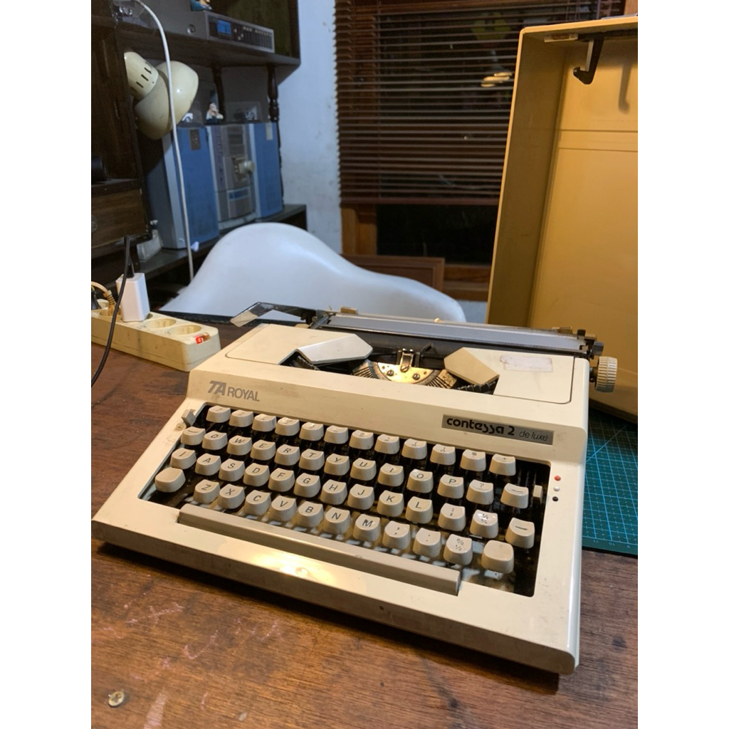mesin tik jadul vintage mulus