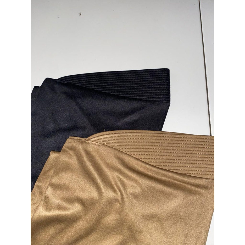 Bundlling Kerudung Bergo Asri Collection Hitam & Khaki