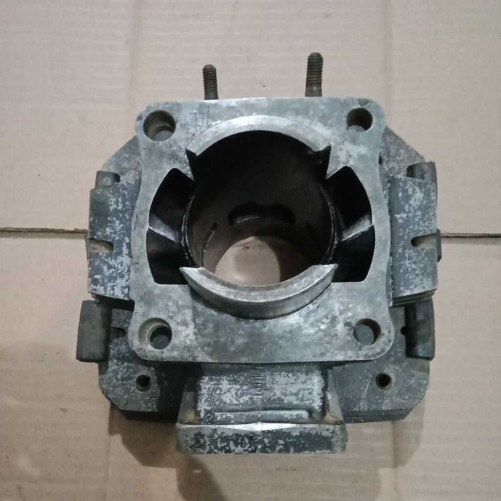 cilinder head blok head YAMAHA RX-KING kode YP-2 3KA 132 original