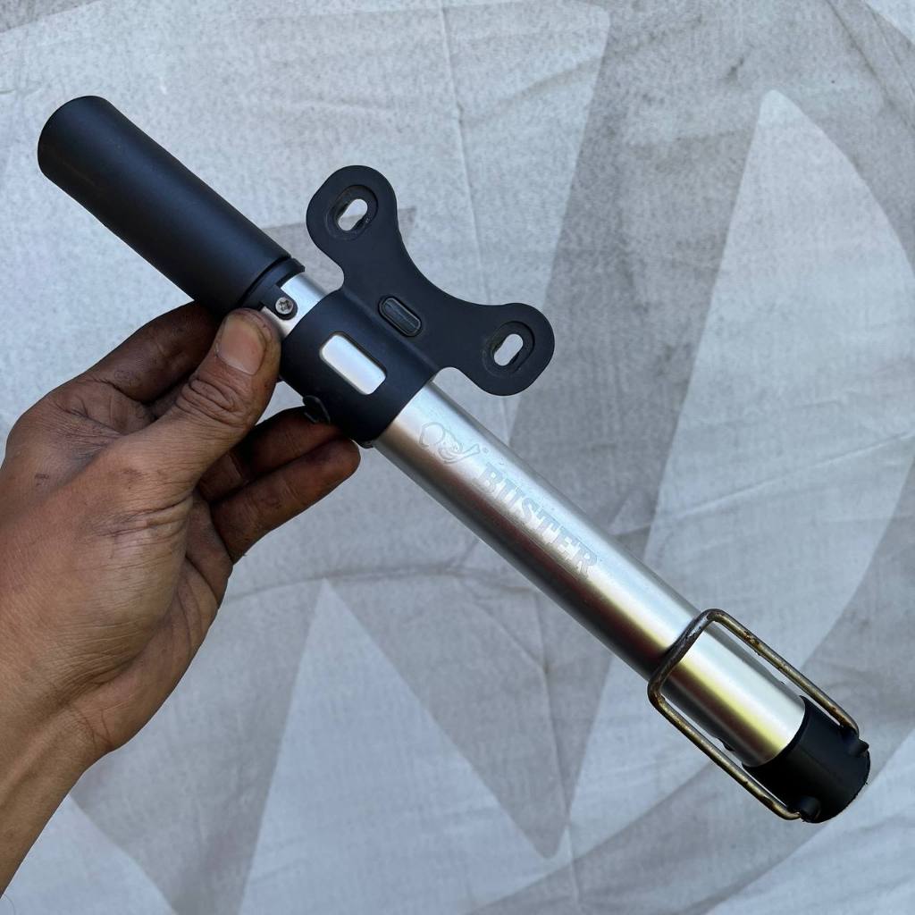 Pompa angin mini buster sepeda touring minimalis