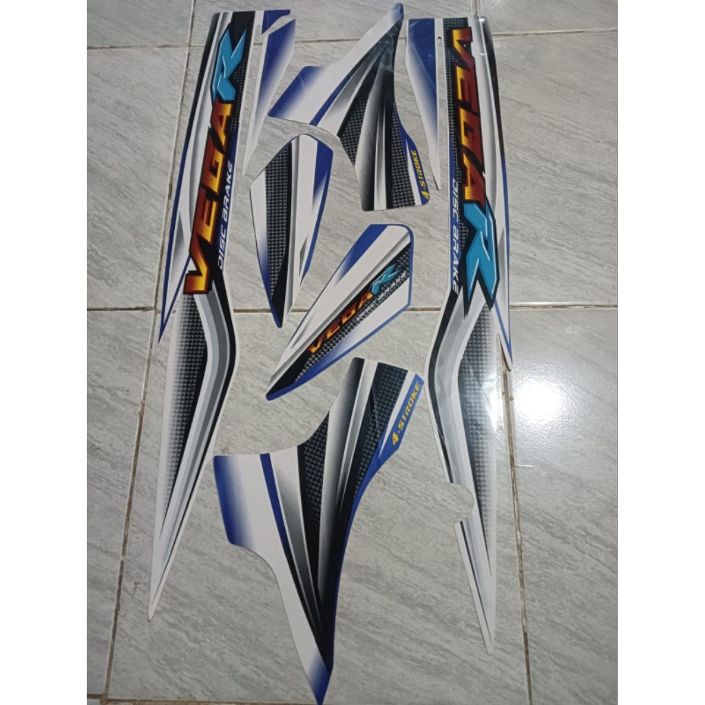 Striping Motor Vega R 2005