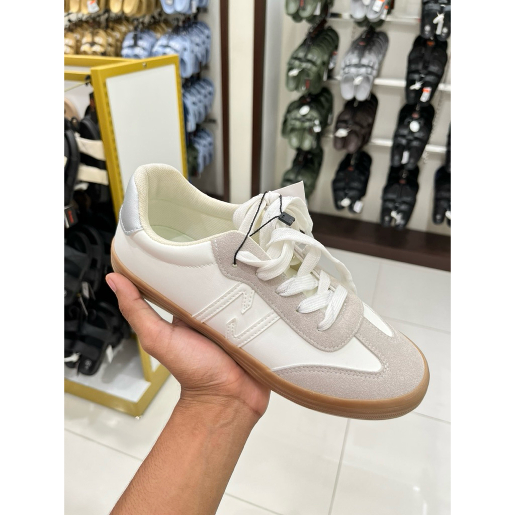 Nevada Cosmo Sneakers Wanita