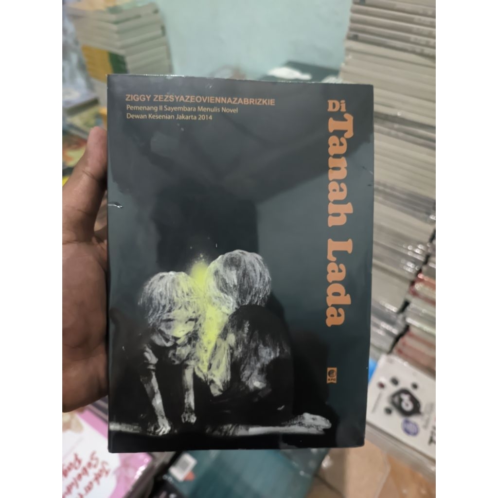 Buku Novel Di Tanah Lada - ziggy