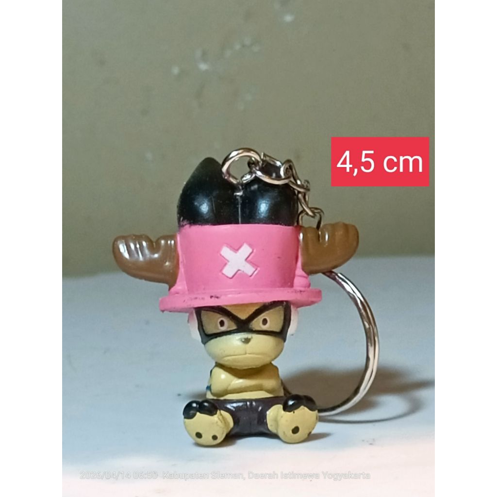gantungan kunci action figure tony tony chopper one piece bandai