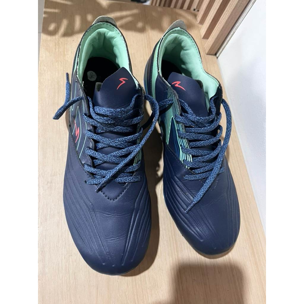 SECOND LIKE NEW SEPATU BOLA SPECS ACCELERATOR SPEEDKRAFT PRO