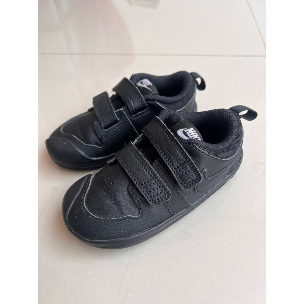 Nike PICO 5 untuk anak