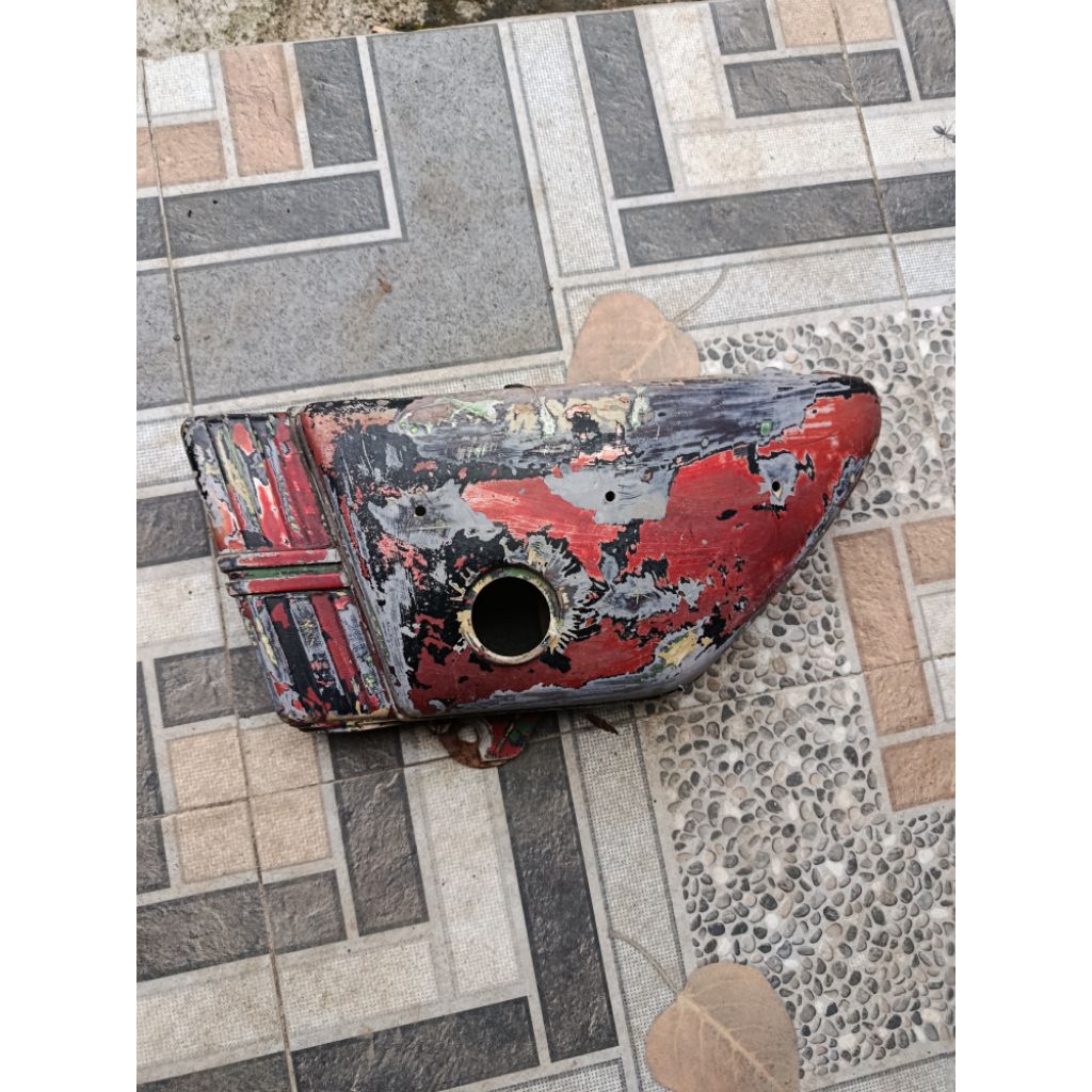 tutup aki kiri RX 100 YAMAHA RX 100 ORIGINAL