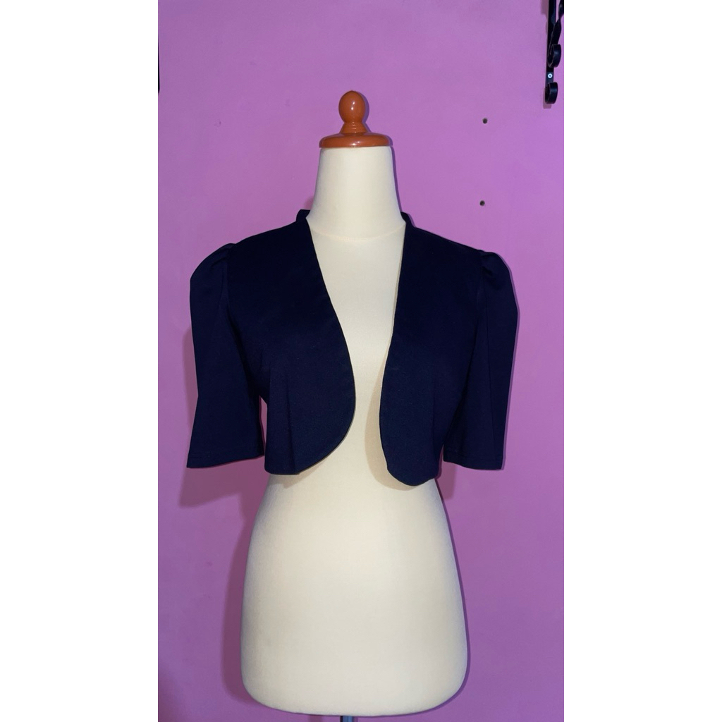 -PRELOVED- EPRISE BLAZER CROP LENGAN PENDEK SIZE L
