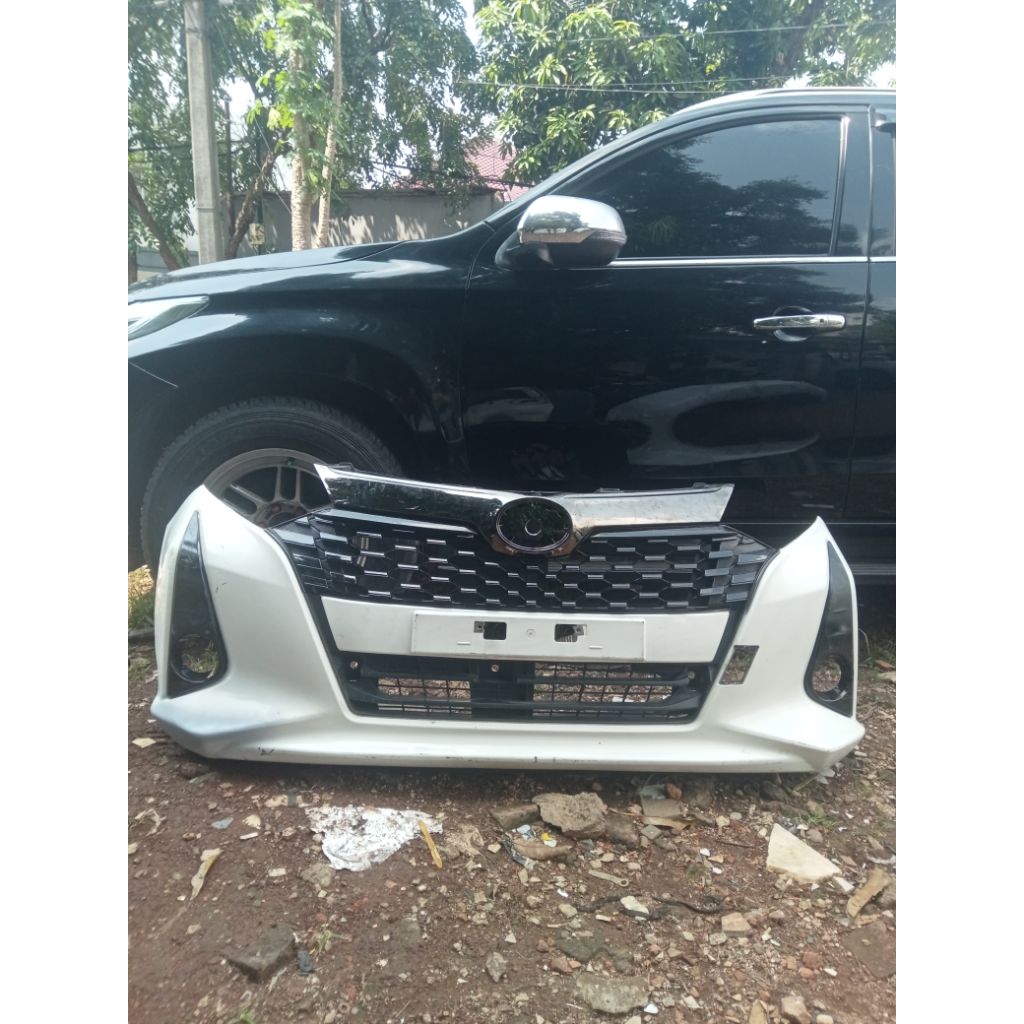 bumper depan Toyota calya 2022 2023 original copotan