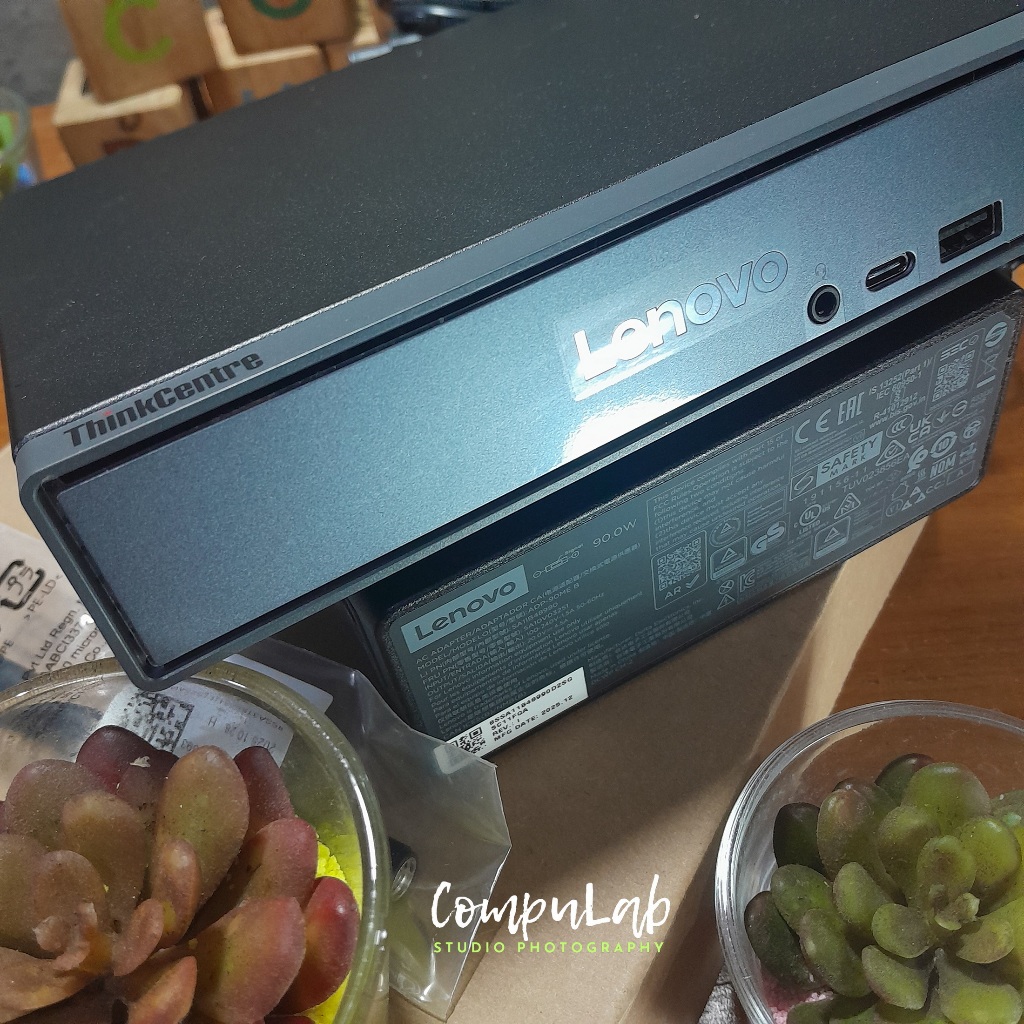 Lenovo ThinkCentre Neo 50q Gen 6 Tiny