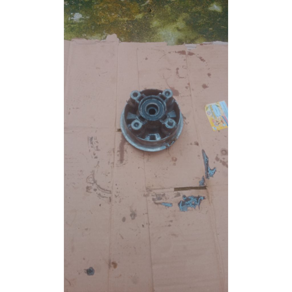 nap gear naf roda belakang Jupiter mx new 135cc original copotan