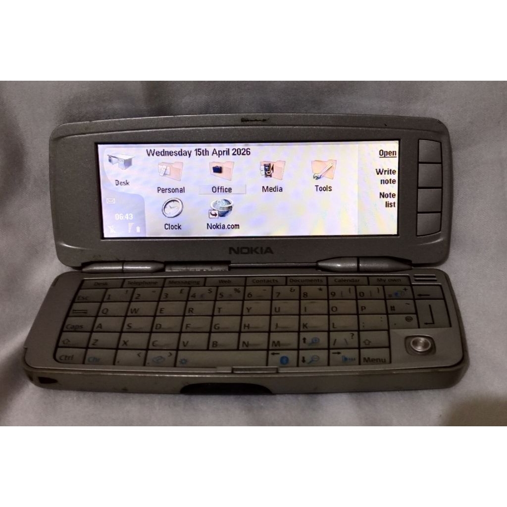 Nokia 9300