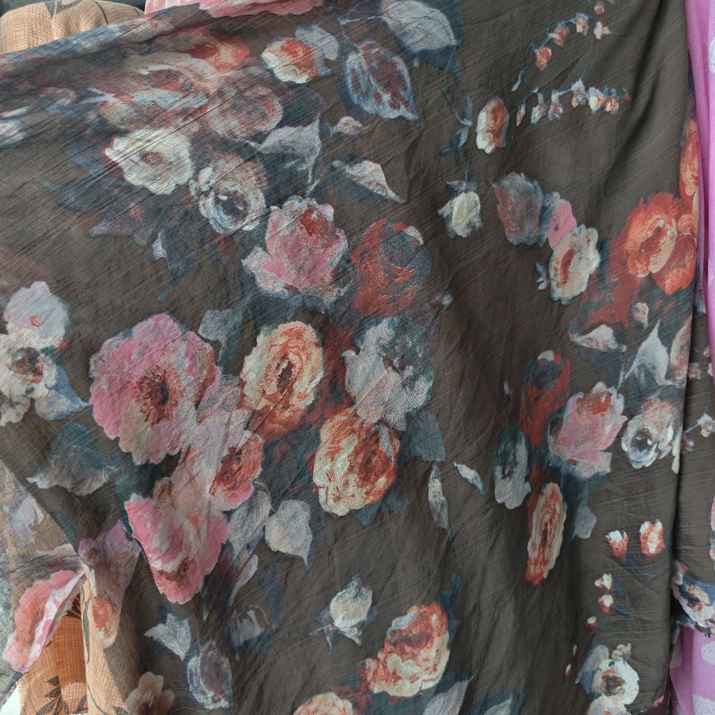 KAIN SILKY SEMI SUTRA PREMIUM MOTIF BUNGA BESAR - KAIN KATUN SILK MOTIF BUNGA BESAR - KAIN MOTIF BUN