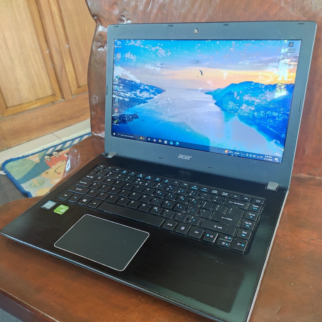 Acer E5-475G i5 Gen7 RAM 12GB SSD 256GB + HDD 1TB Nvidia 940MX 2GB Fullset Normal Murah