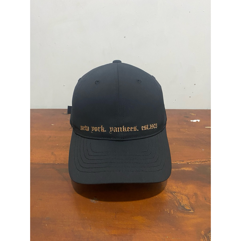TOPI MLB NY YANKEES SETELAN