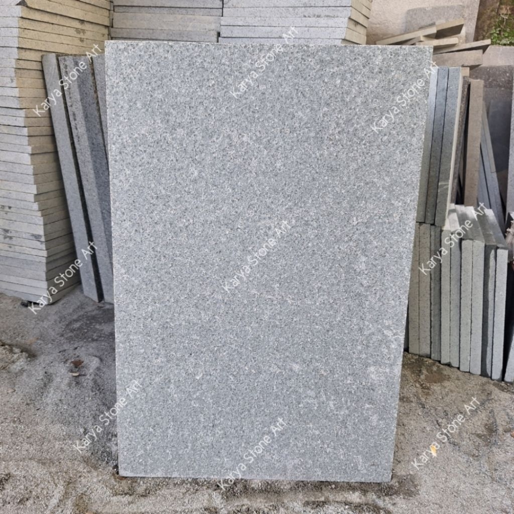 Batu Granit Bakar 40x60cm | Andesit Abu Bakar Tulungagung