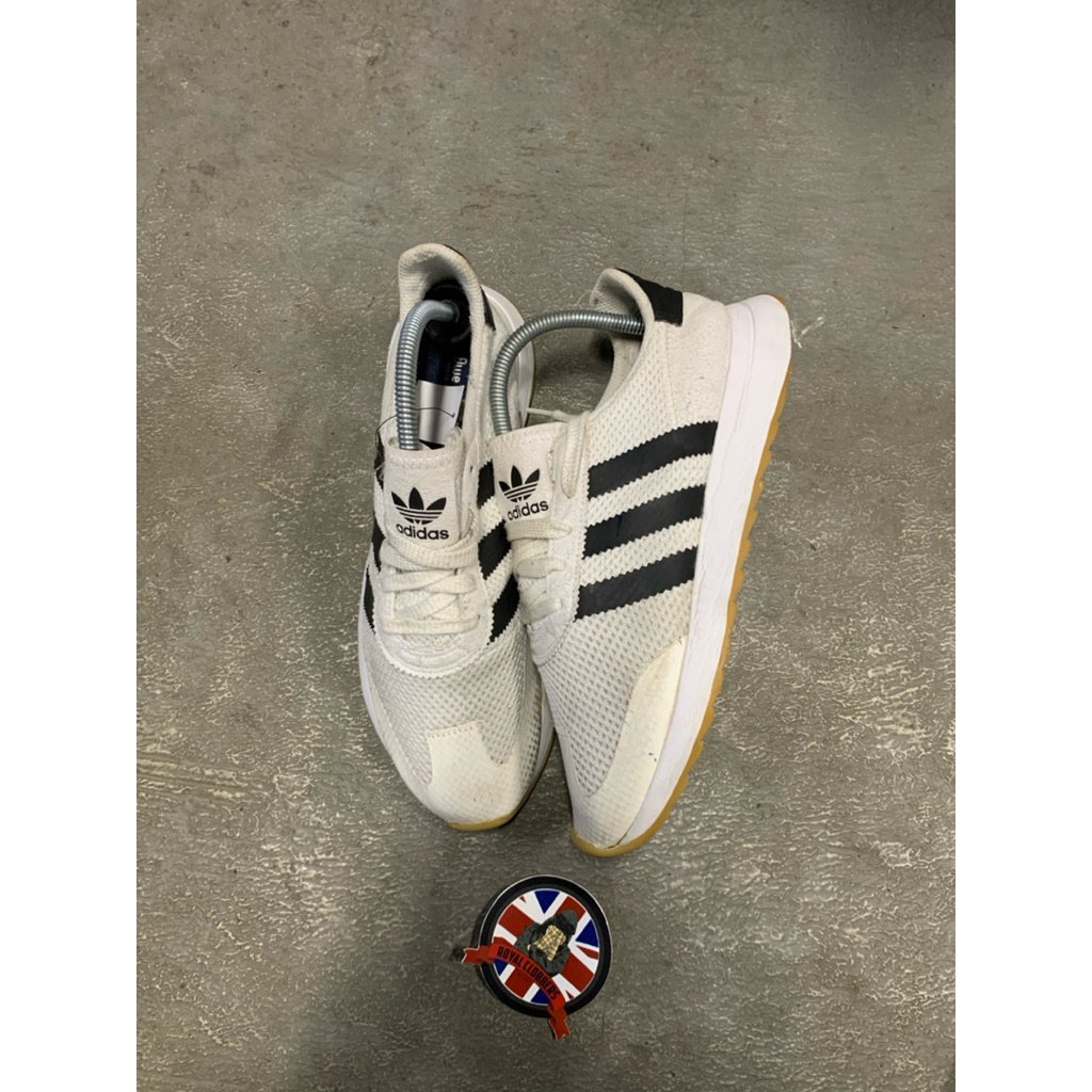 sepatu tiga garis wmns flashback second (4068)