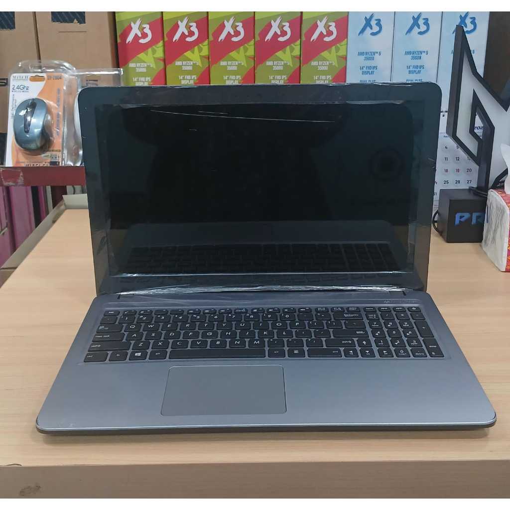 ASUS X405L I3 GEN 5 12GB 240GB NVIDIA 920M SECOND