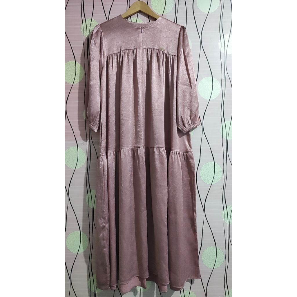 JYA midi by OKEDASHOP
