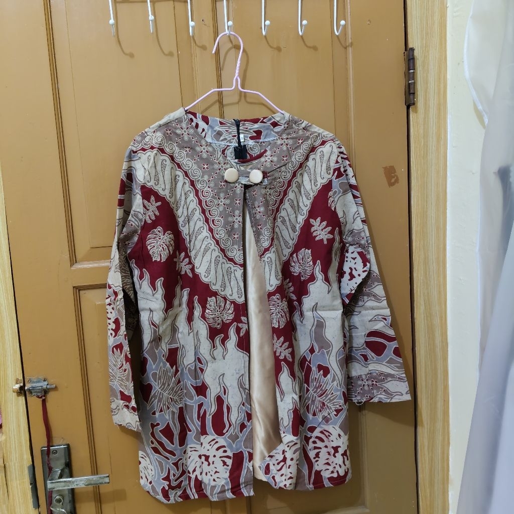 Batik wanita merah maroon ukuran M