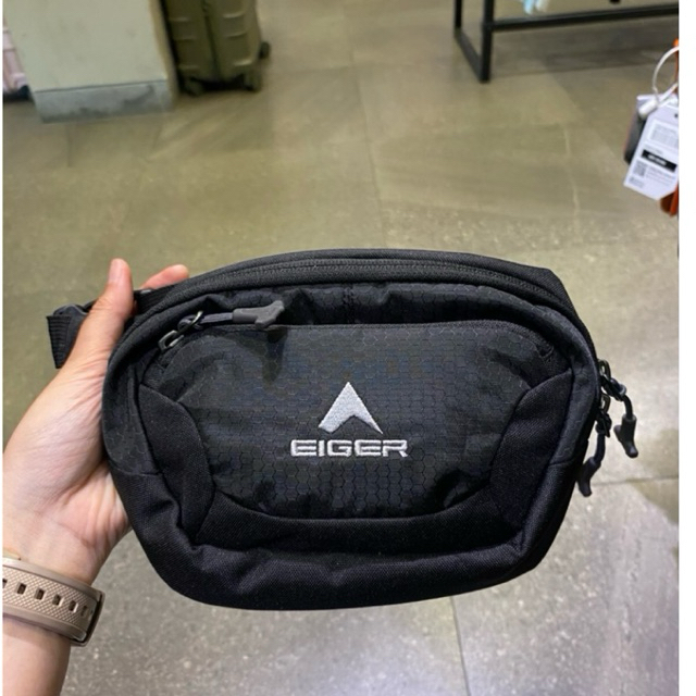 CERVUS SHOULDER BAG / Tas Selempang