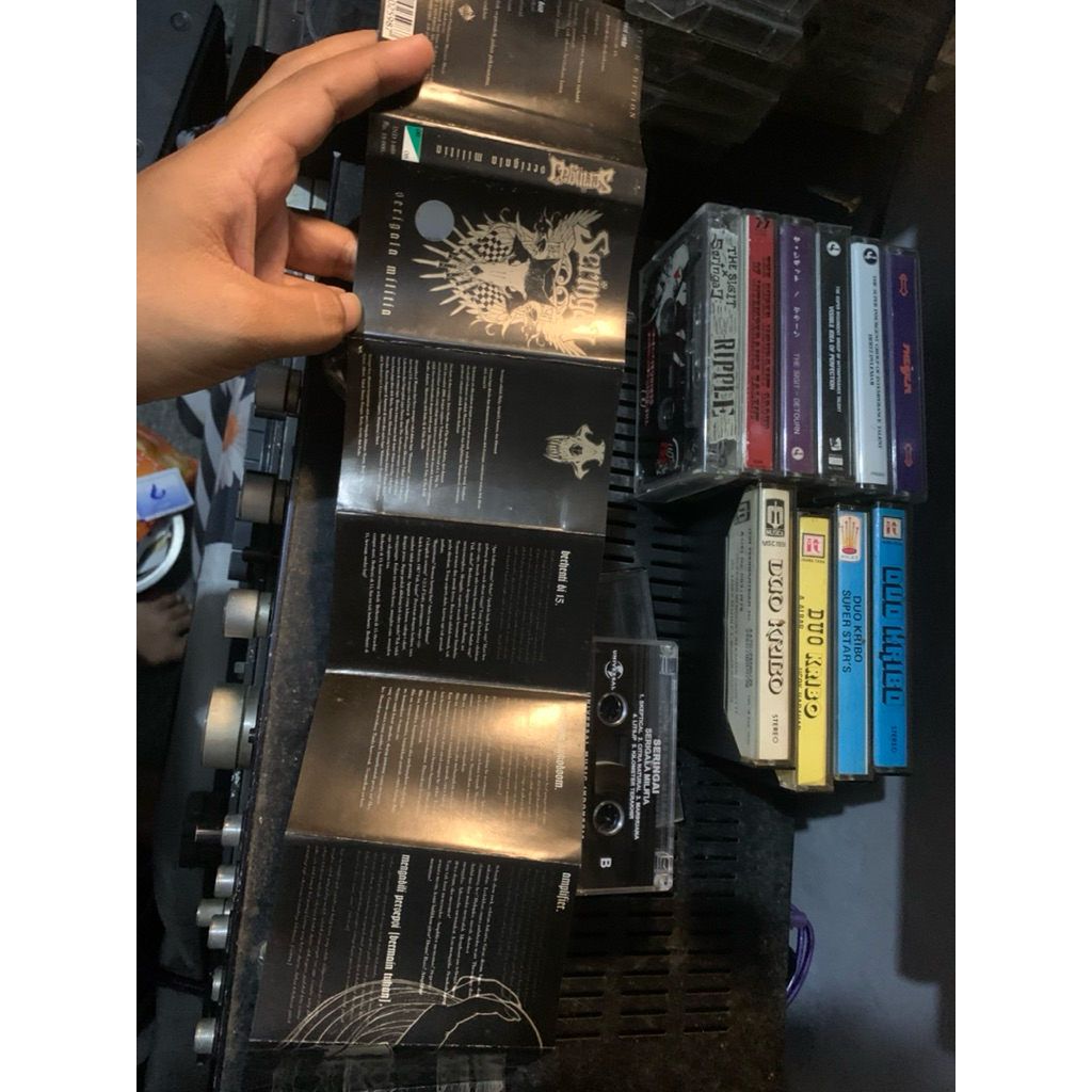 kaset seringai