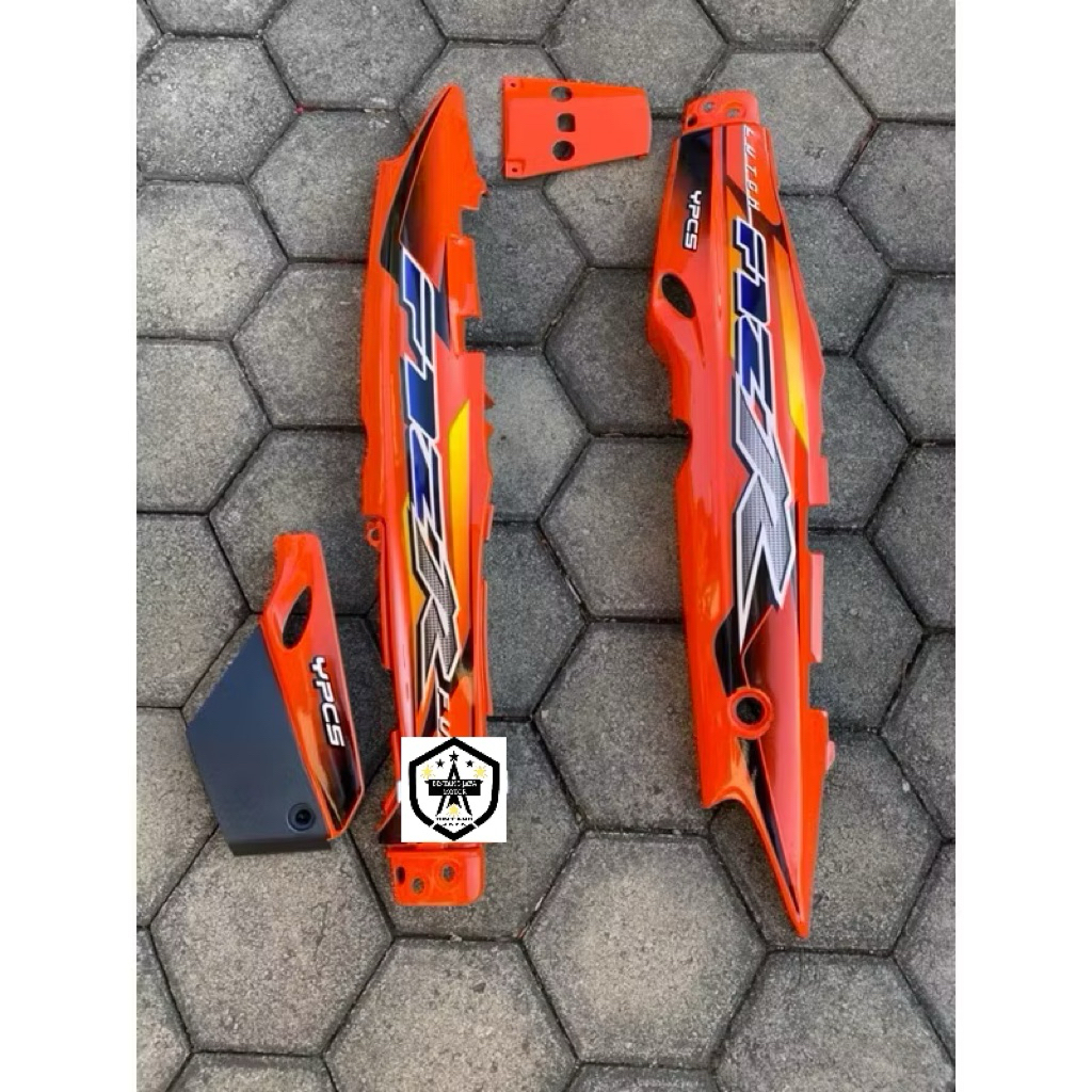 cover body belakang yamaha fizr orange 2003 plus bok aki plus striping