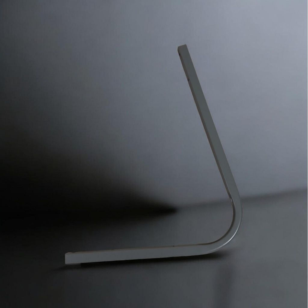 Tiang pokus L parabola 45 cm