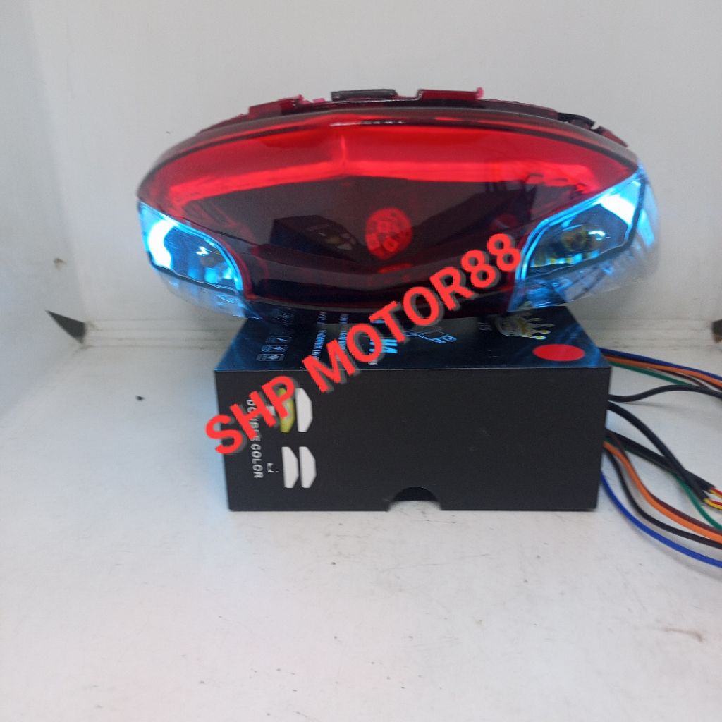 LAMPU STOP VARIO 110 FI VARIO AGNES PLUS ALIS RUNING