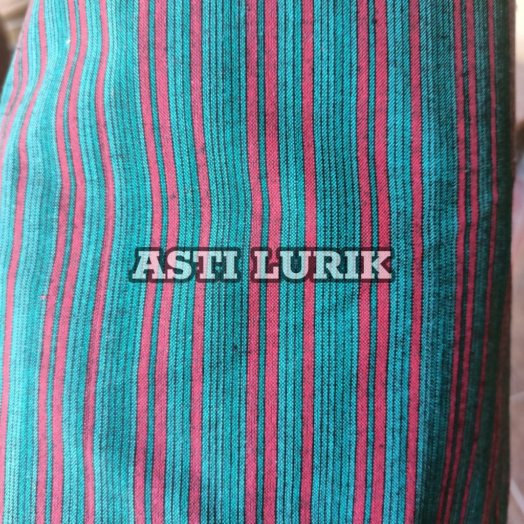 Kain Tenun Lurik ( 200 x 105 110 ) . Kain Tenun Lurik Tosca , Kain Tenun Lurik Klaten