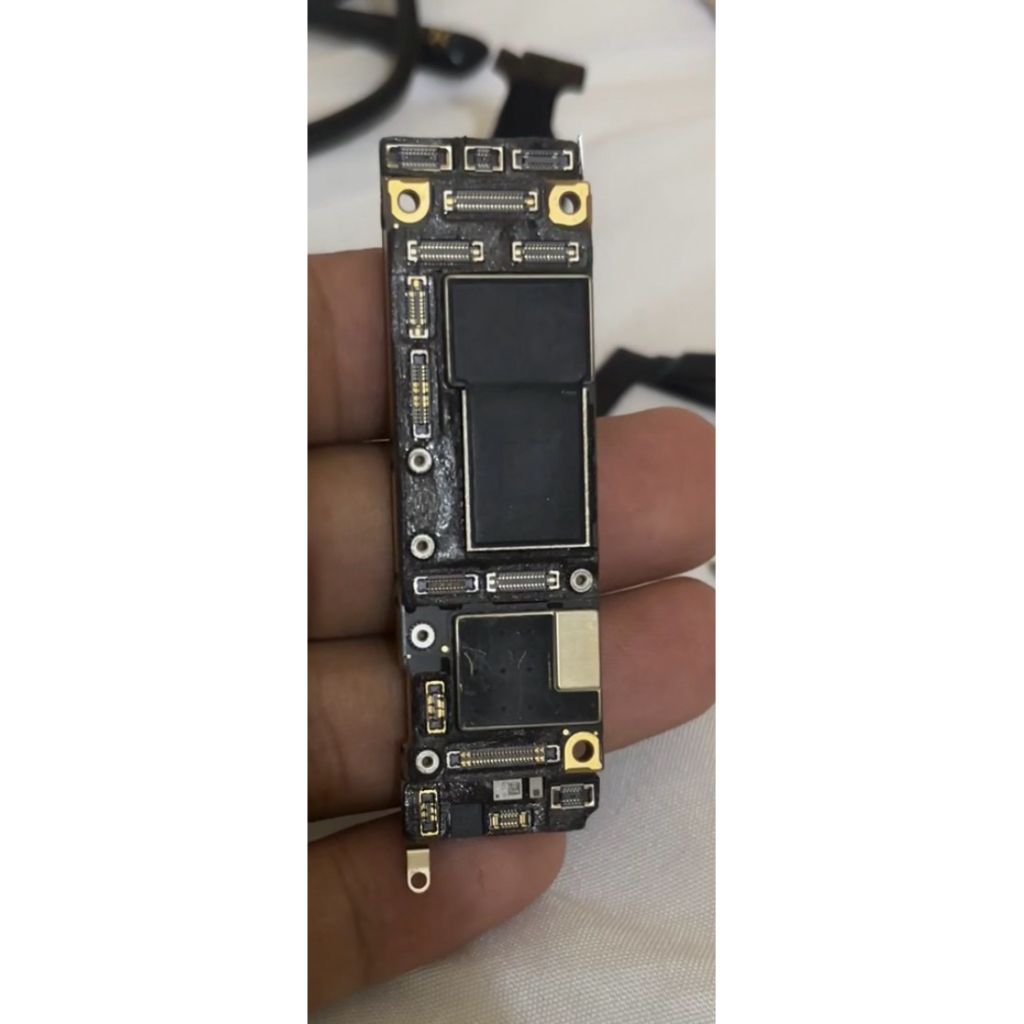 mesin iphone 11 256