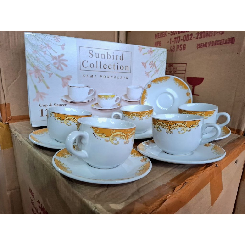 CANGKIR SET MAHKOTA KERAMIK 6 GELAS DAN PIRING