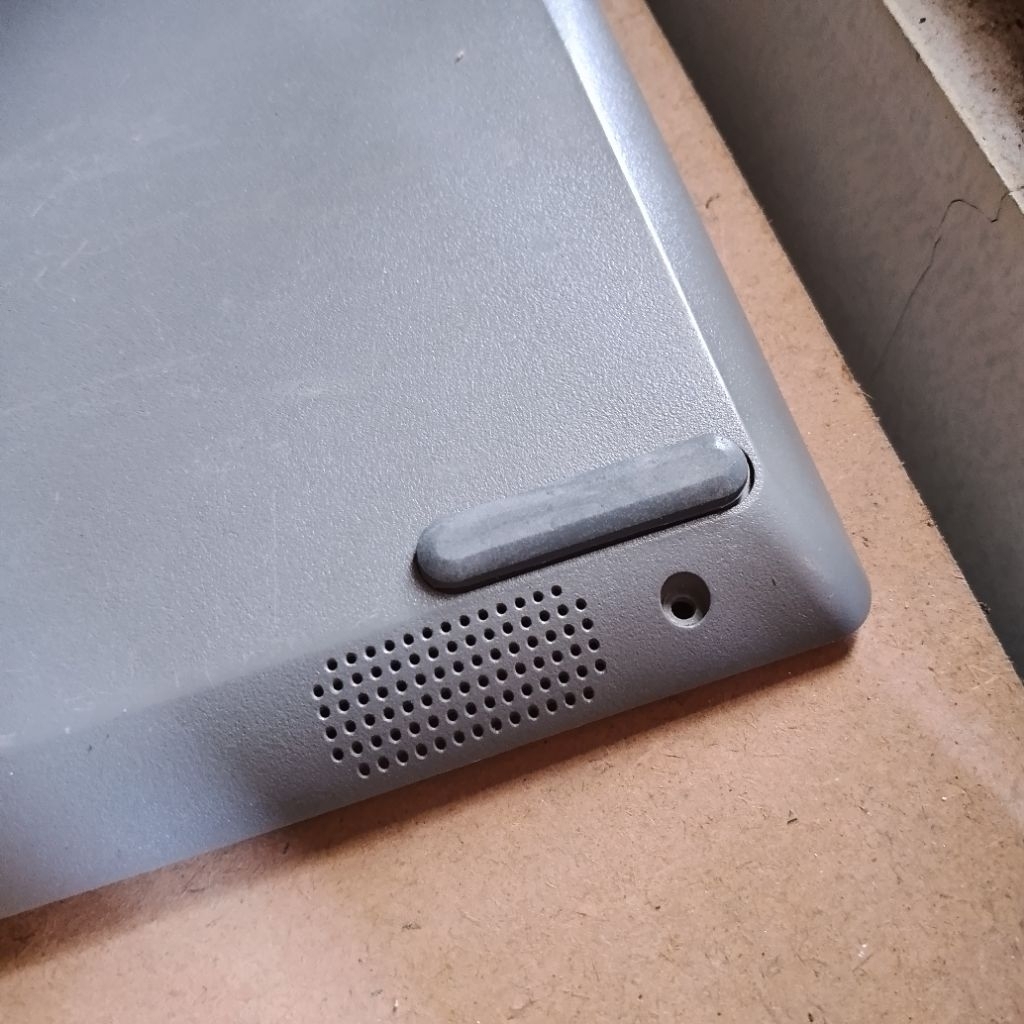 Karet Kaki Laptop Lenovo Ideapad 3-14ITL6 1-14IGL7 | Rubber Feet Anti Slip | Dudukan Bawah