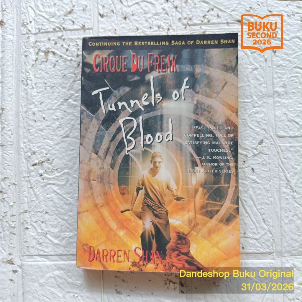 (english) Cirque Du Freak #3 Tunnels of Blood by Darren Shan - Novel Bekas Preloved