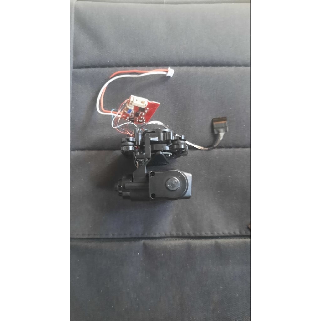 drone cleAIR, kamera gimbal set, copotan.