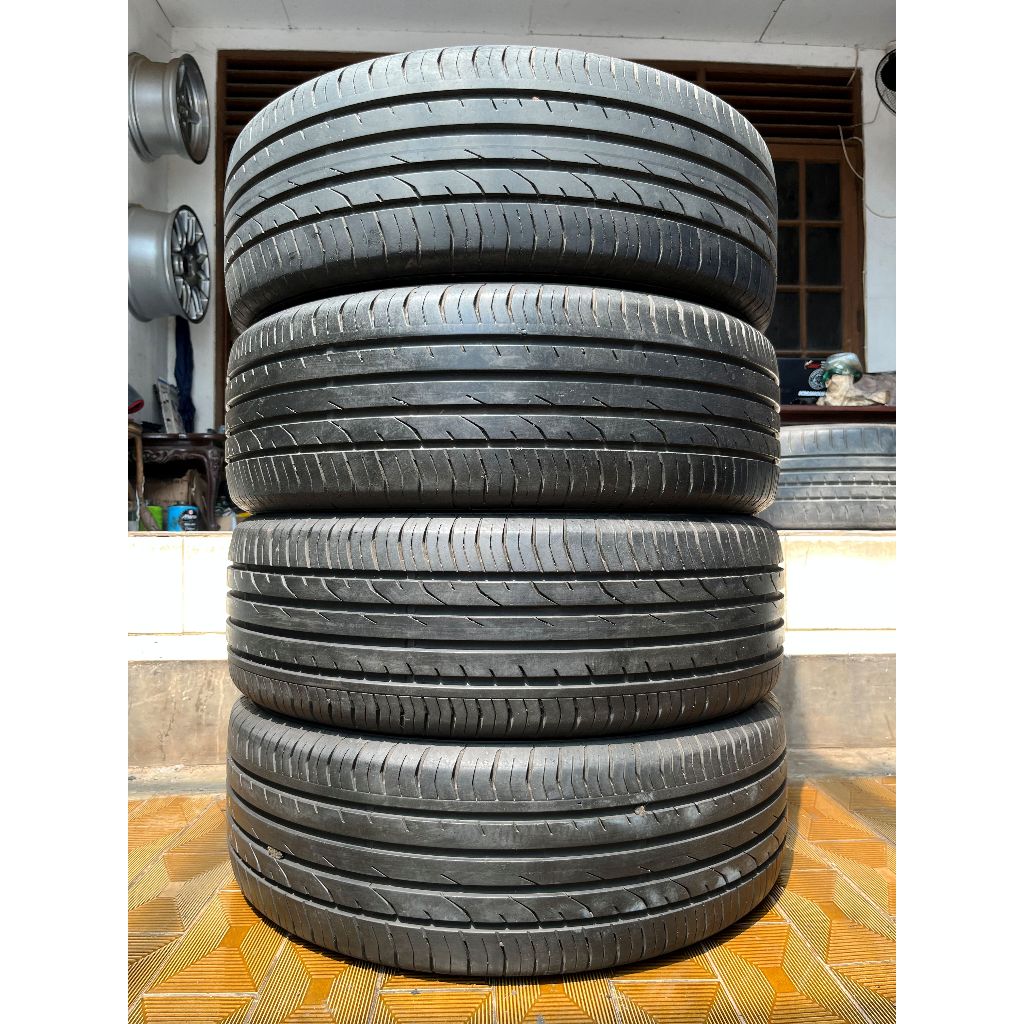 Ban Continental Conti Premium Contact 2 215 55 r18 4Pcs