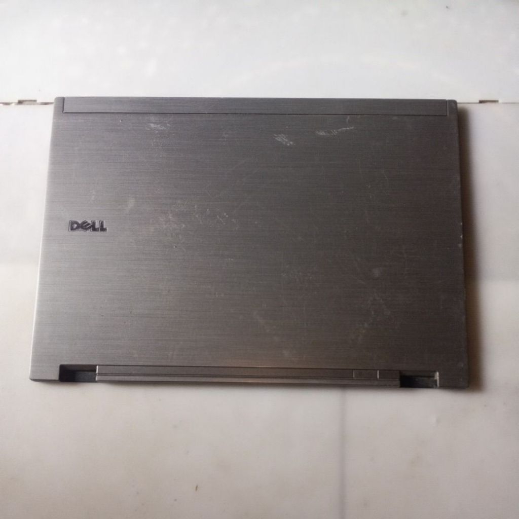 Casing LCD laptop Dell latitude E6410