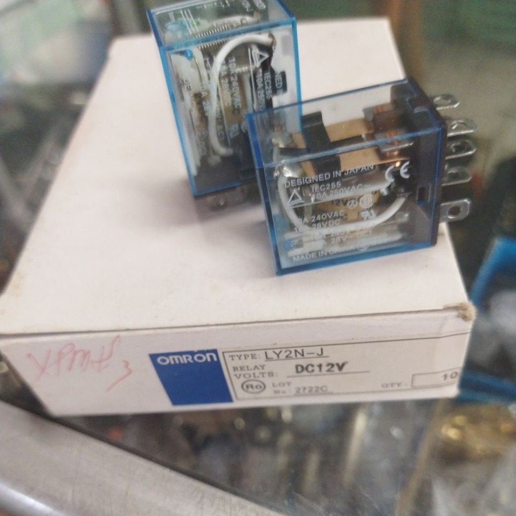 Relay Omron LY2N-J DC12Volt